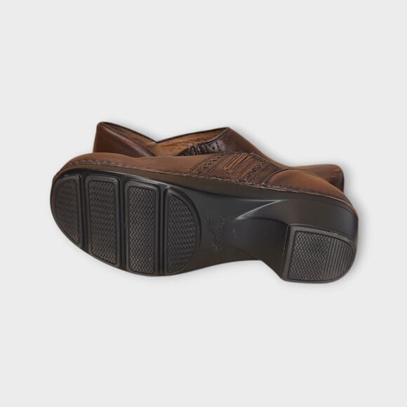 Womens Dansko Brown Leather Slip On Clog Heeled Shoes Size EU 39 US 8.5-9 - Picture 8 of 11